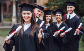 Best International University Scholarships for Pakistani Students